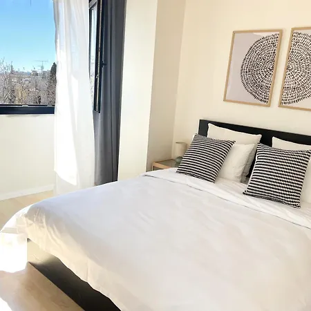 Maisonette With Stunning Terrace&private Garage - By Solstad Apartment