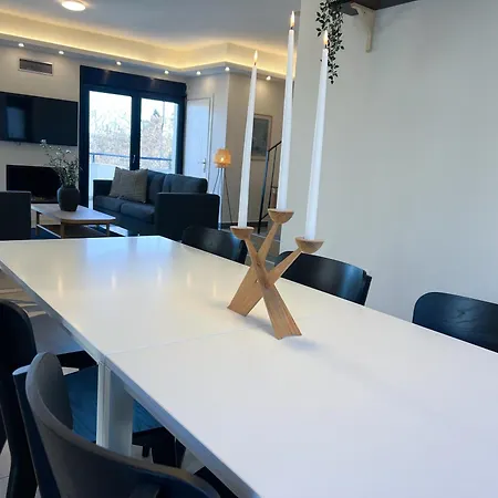 Appartamento Maisonette With Stunning Terrace & Private Garage - By Solstad