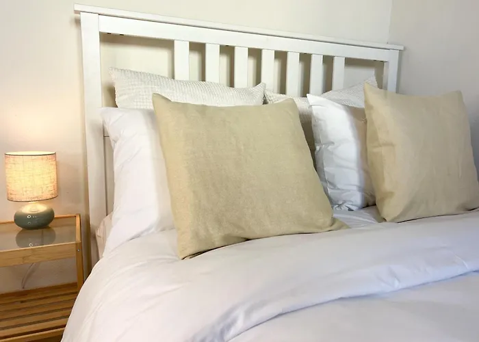 Apartamento Maisonette With Stunning Terrace & Private Garage - By Solstad Cavala