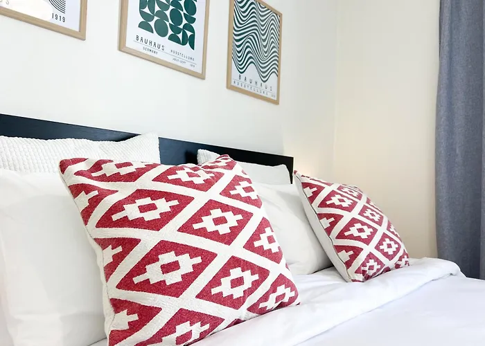 Maisonette With Stunning Terrace & Private Garage - By Solstad